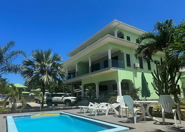 Green Palm Self Catering