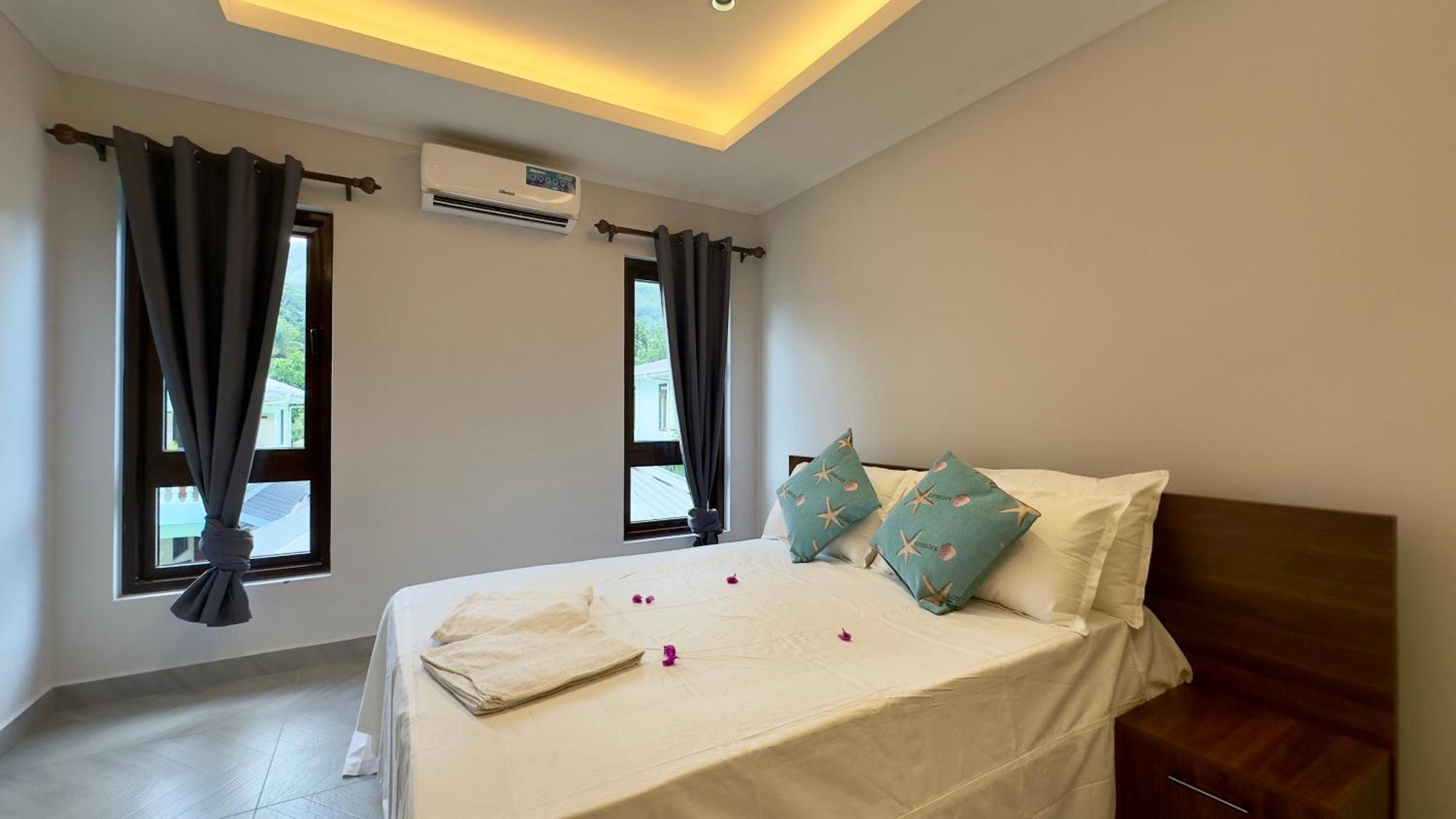 Palm Self Catering *